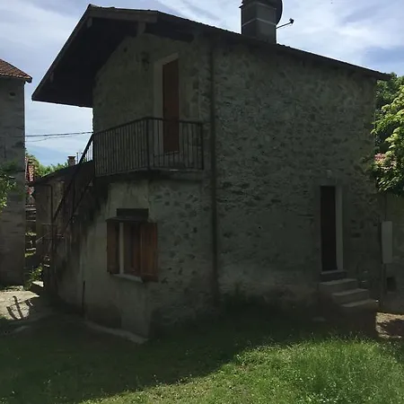 Casa de Férias Lake Como Cottage Gravedona